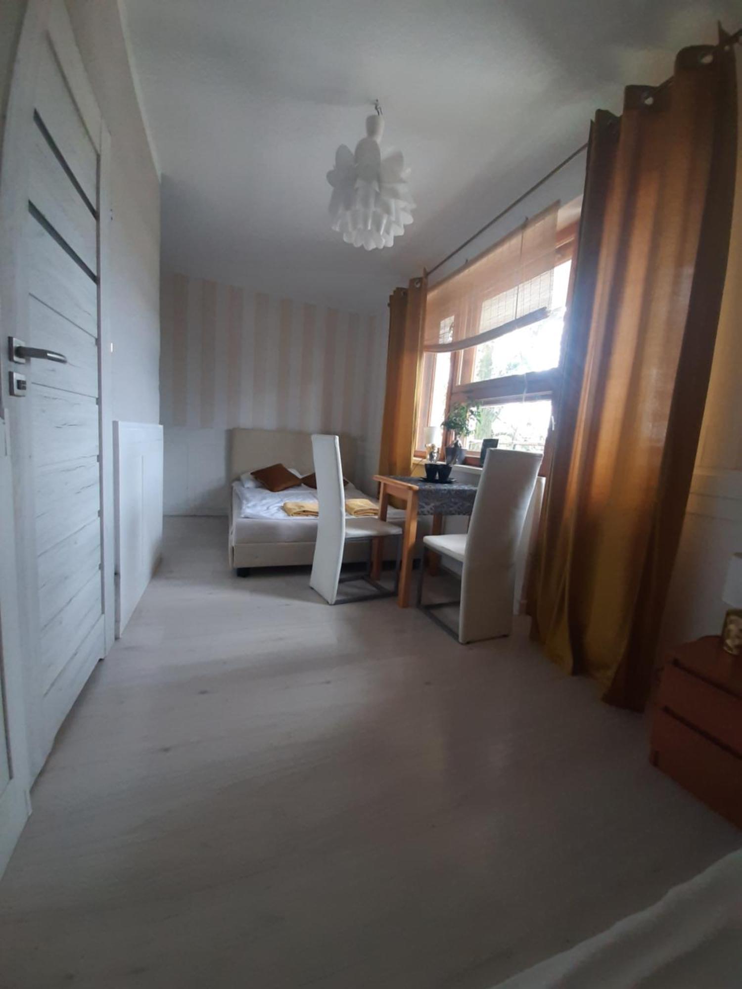 Willa Hono Lulu Busko-Zdrój Buitenkant foto